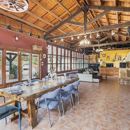 Caleros Villa *